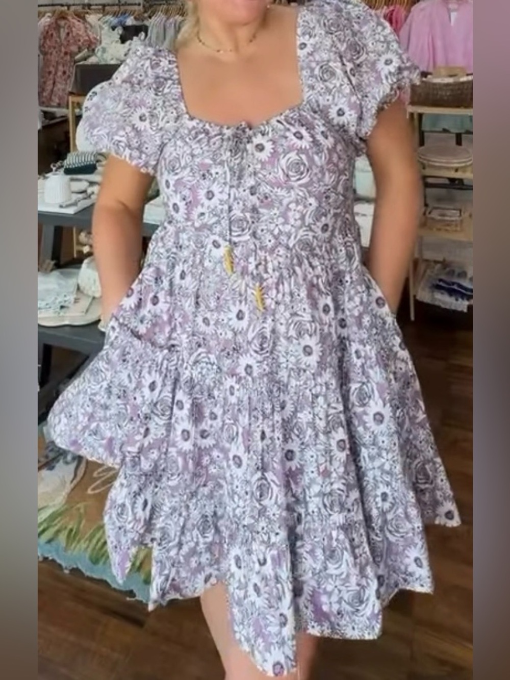 NWT Lilac Floral Puff-Sleeve Dress